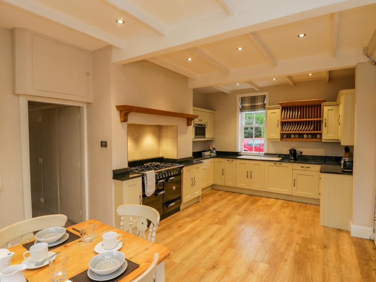 Villa 1 Deepdale Avenue Scarborough Esterno foto